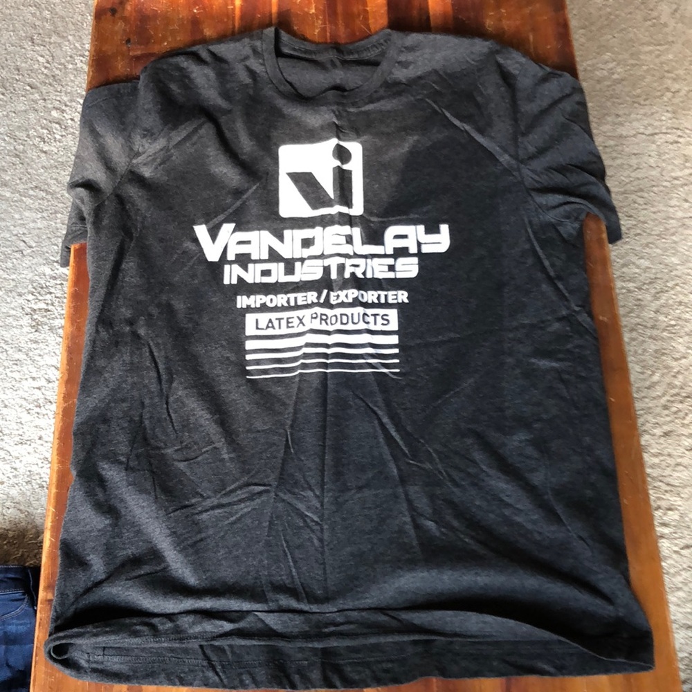 EUC Vandelay Industries t-shirt